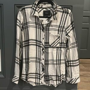 Rails white and black plaid button-up